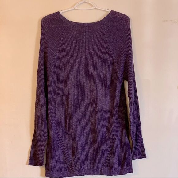 Apropos Top Purple Long Sleeves T-Shirt Sz Small NWT Gorgeous - Picture 3 of 3